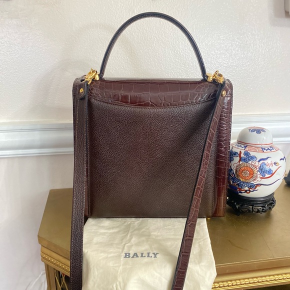 Authentic Bally Brown and Burgendy leather Hand / Crossbody Bag - Picture 4 of 13